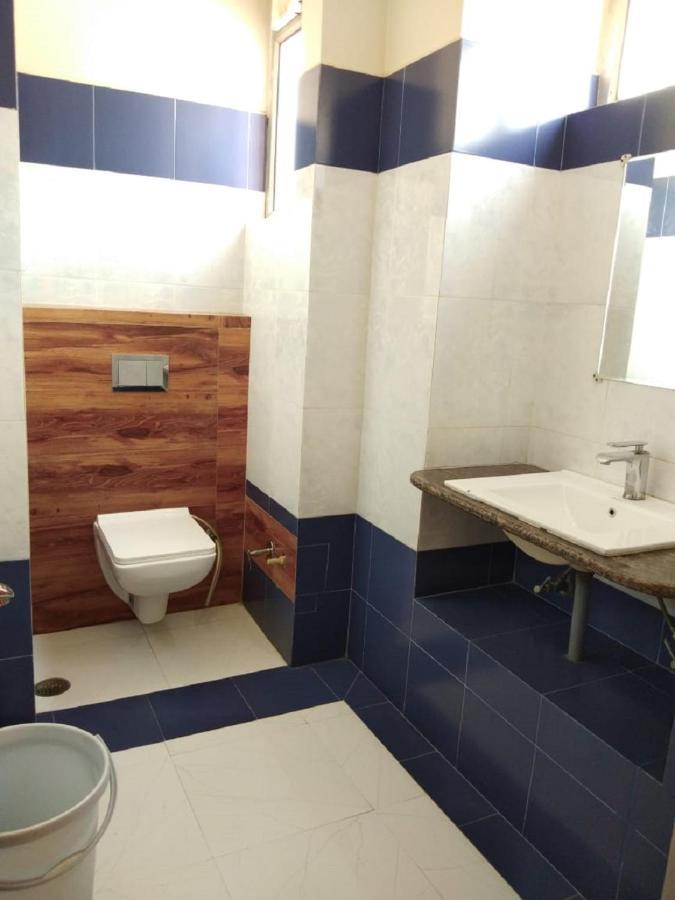 Hotel Samrat Rajasthan Hanumangarh Ngoại thất bức ảnh