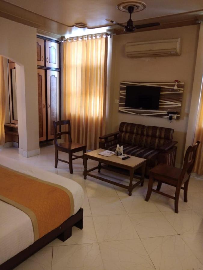 Hotel Samrat Rajasthan Hanumangarh Ngoại thất bức ảnh